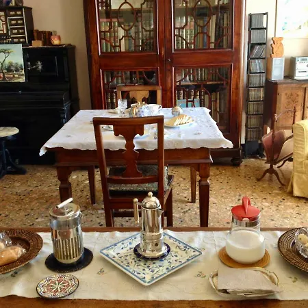 Zahir Bed and breakfast *